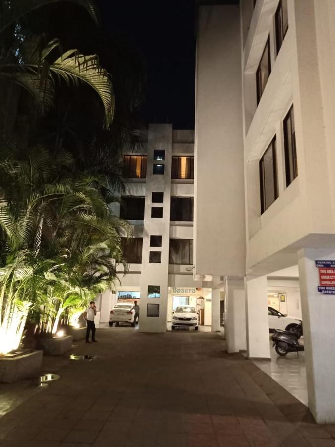 Treebo Trend Hotel Basera Pune Luaran gambar