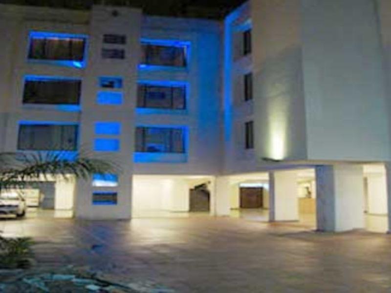 Treebo Trend Hotel Basera Pune Luaran gambar