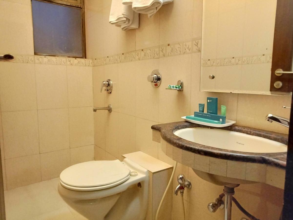 Treebo Trend Hotel Basera Pune Luaran gambar